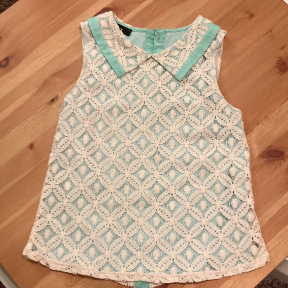 Lace Peter Pan Collar Shirt